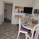 Casa de hóspedes Lea *